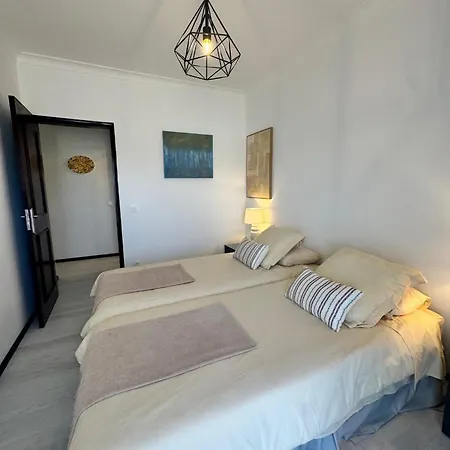 Mhouse Lease Cascais Spacious 3 Bedroom Family Next Center Appartement Alcabideche
