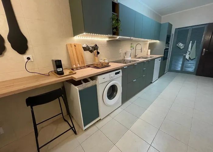 Mhouse Lease Cascais Spacious 3 Bedroom Family Next Center